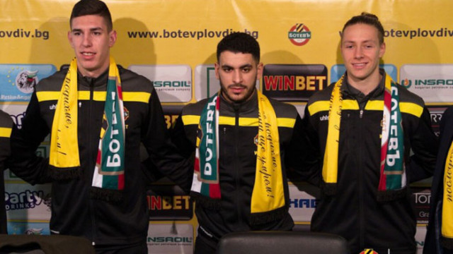 Ботев Пд представи трима нови